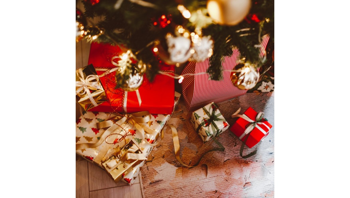 Regalos para Reyes y Amigo Invisible. Moda bonita online y en Valencia